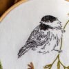 kit broderie poétique oiseau mésange et fleur